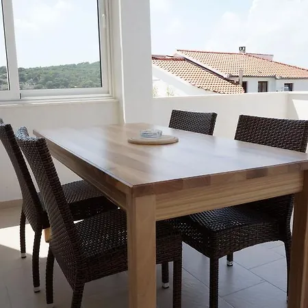 Zeba Apartment Tisno