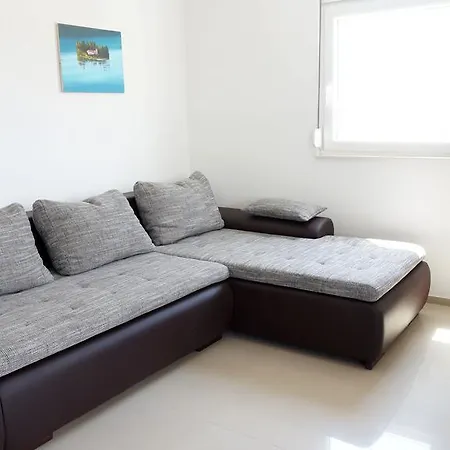 Apartment Zeba Tisno