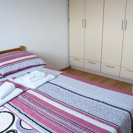 Apartment Zeba Tisno