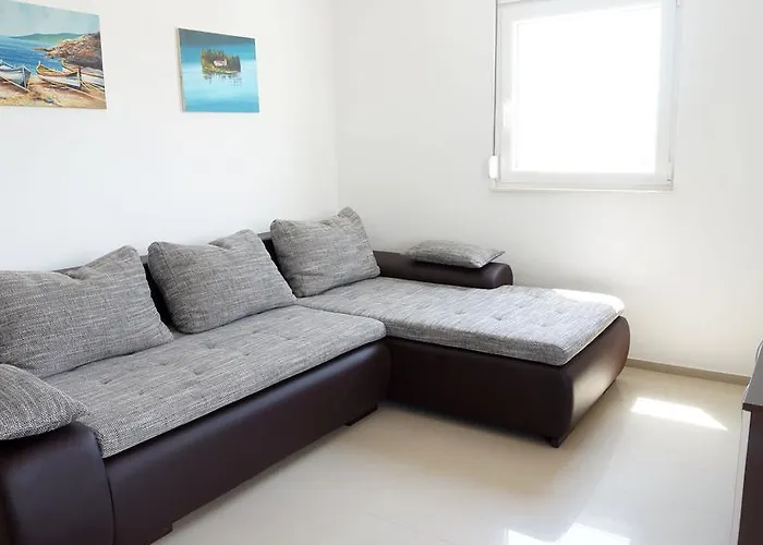 아파트 Zeba 티스노