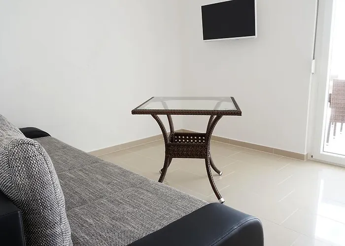 아파트 Zeba 티스노